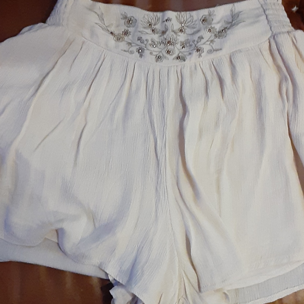 Khaki bohemian shorts